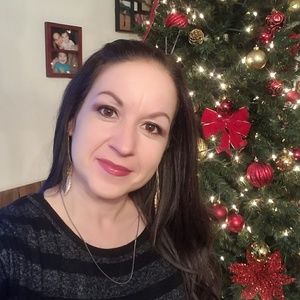 Meet your Posher, Sabrina